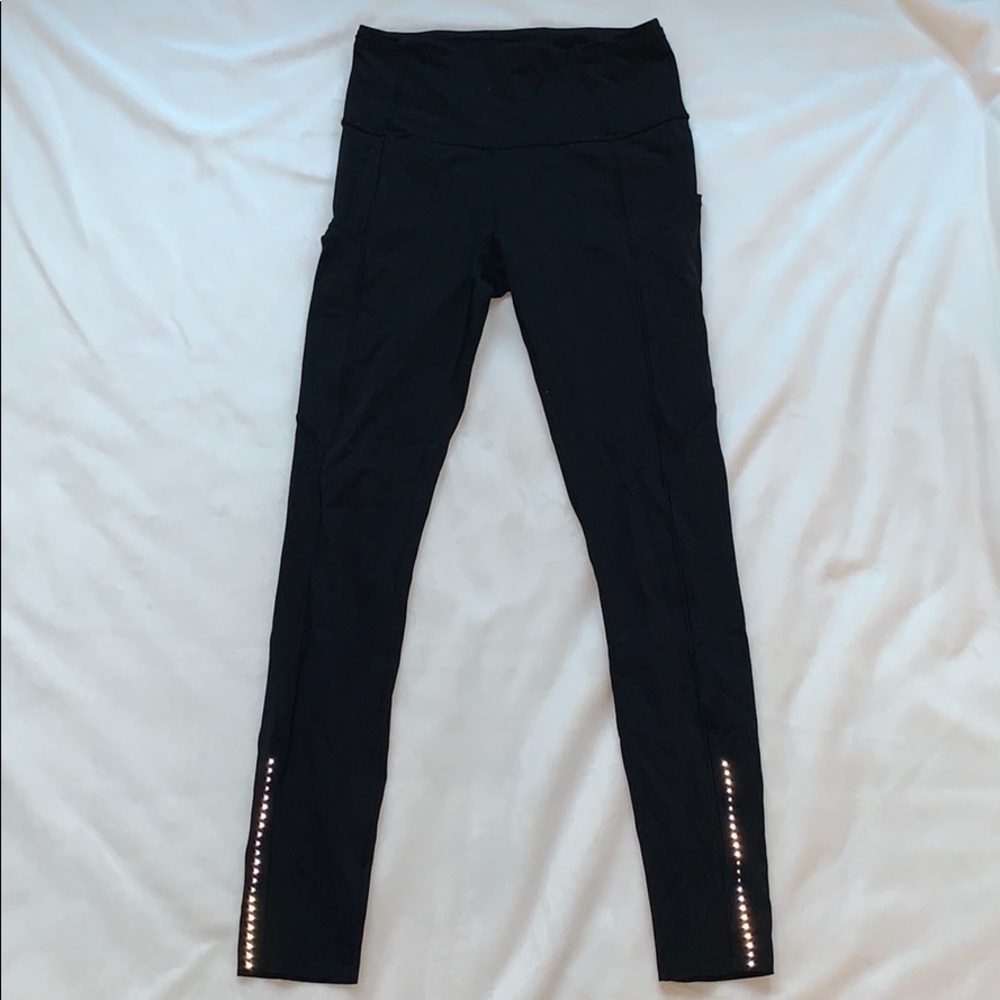 size 4 lululemon leggings.